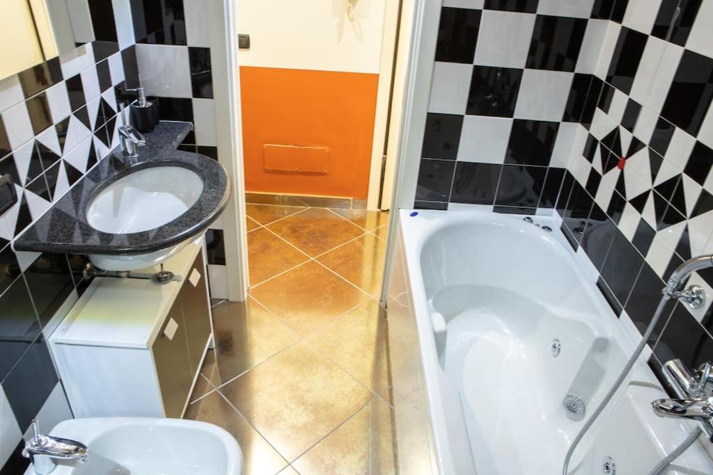 Comfortable Flat In Porta Romana Milano Eksteriør bilde